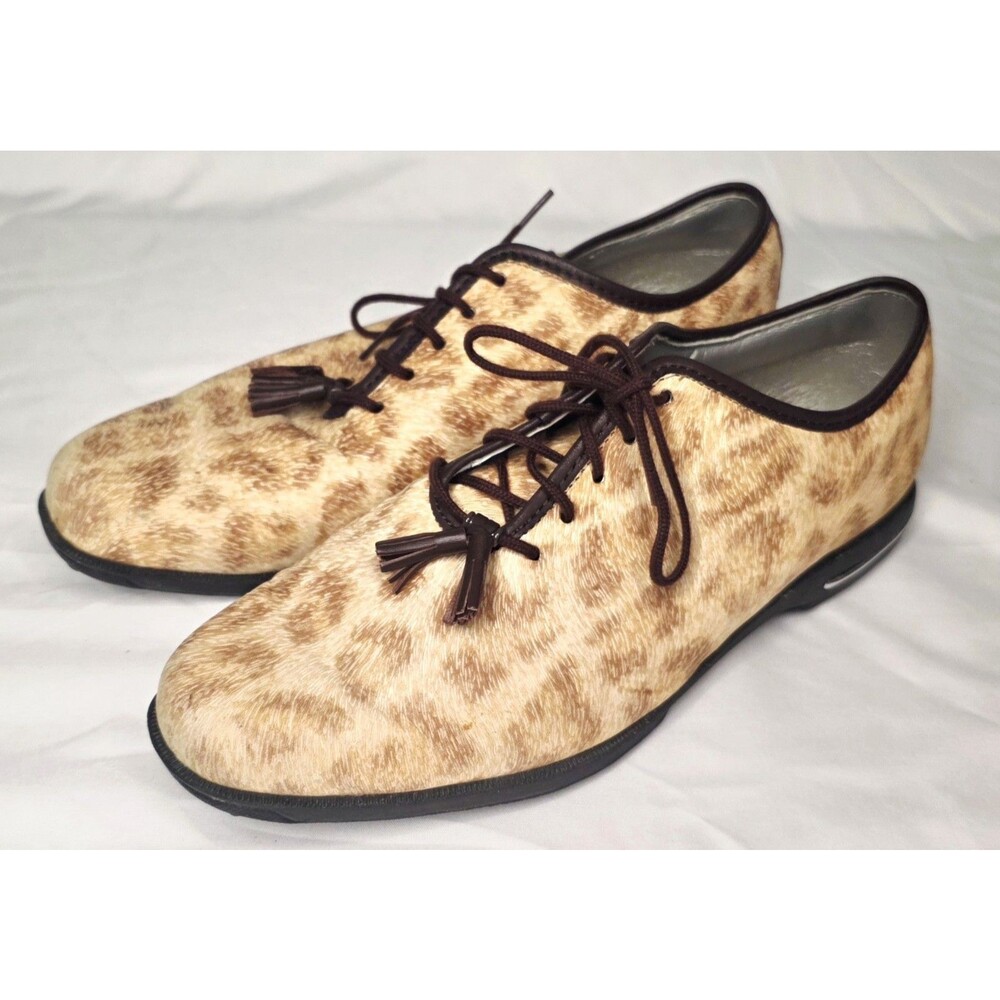 FootJoy Women's 9M Tailored Collection Spikeless Golf Shoes, Cheetah/Dark Brown
